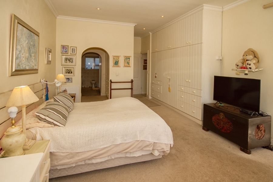 3 Bedroom Property for Sale in Upper Main Street Western Cape